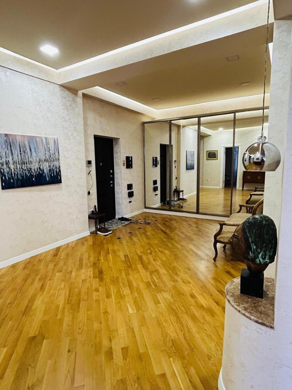 Sunday Hotel Баку Экстерьер фото