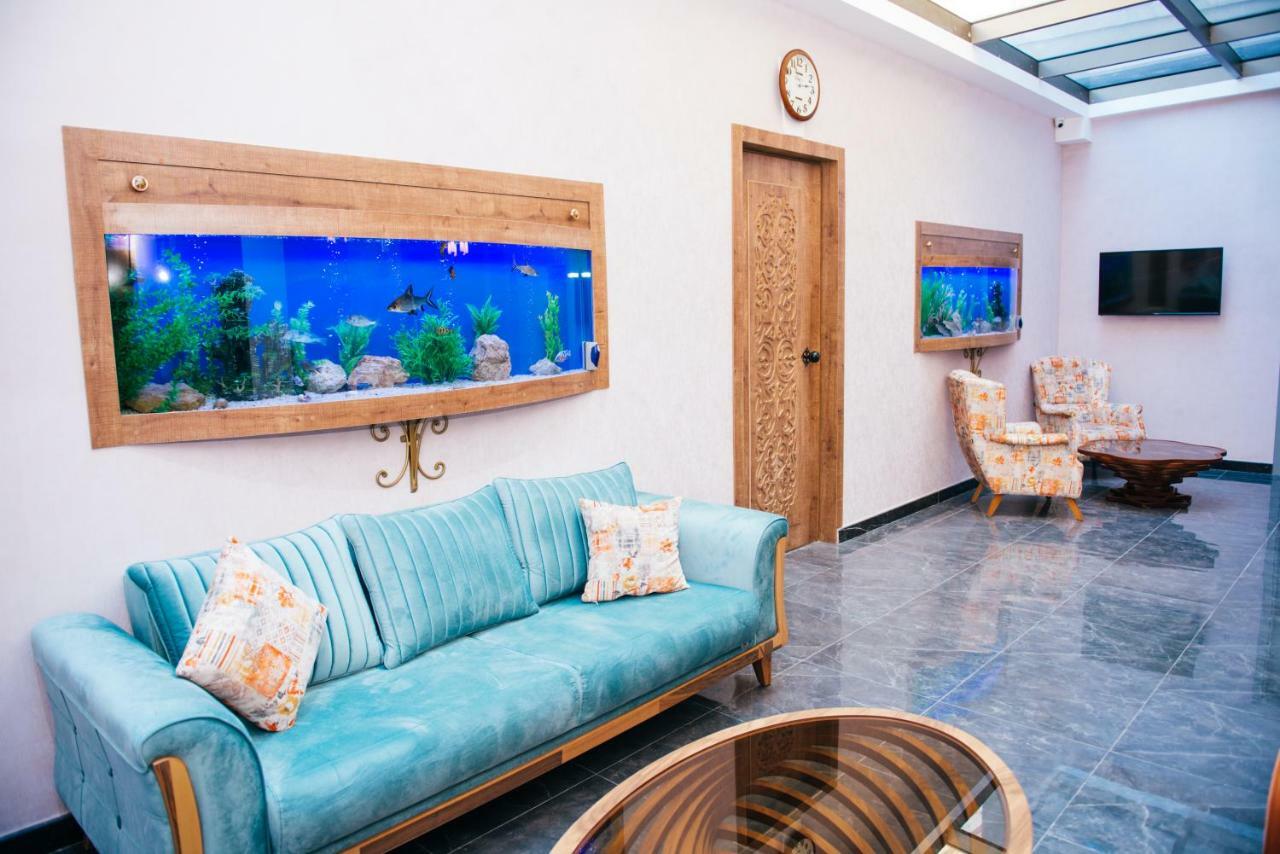 Sunday Hotel Баку Экстерьер фото